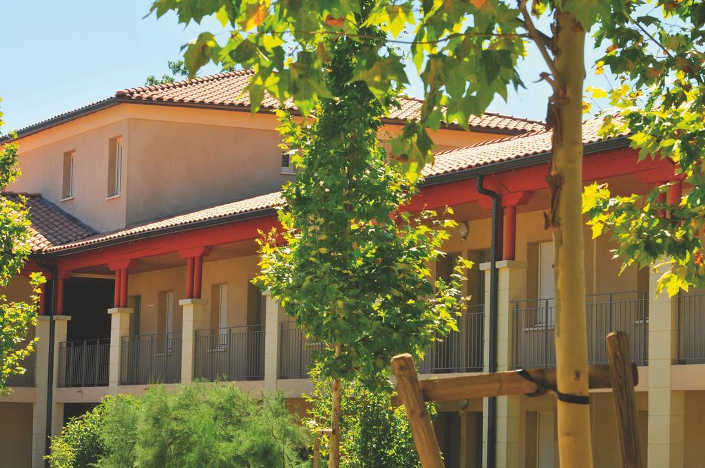 La Residence Du Chateau De Jouarres Azille Экстерьер фото